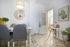 Apartment By The Sea