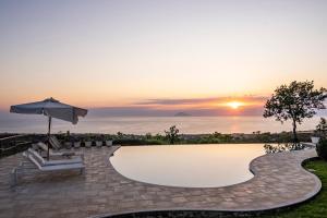 Casetta Nonna Lina - Charming house with amazing seaview and private pool