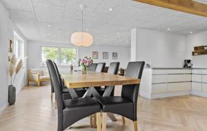 3 Bedroom Beautiful Home In Nordborg