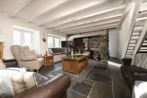 Dolor Cottage - 卡弗拉克