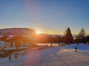 B&B / Chambres d'hotes Le Saint Jo - La Feclaz : photos des chambres