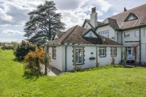 The Bramleys Old Cleeve - Withycombe