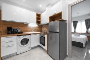 Wood n White, Nilie Hospitality MGMT