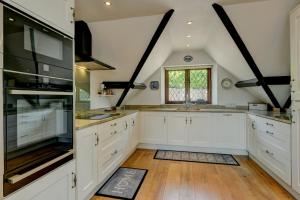 Two Grooms Cottage Dunster