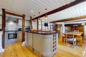 Middle Stolford Cottage, Brendon Hill