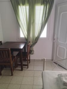 ANATOLI 1 BEACH APARTMET Ligaria