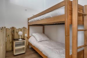 Appartements Appartement pour 6, vue mer a 40m de la plage : photos des chambres