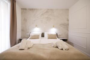 De Clave Luxury Apartment