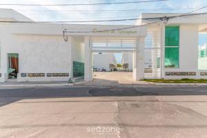 Aptos em Condo. c Piscina a 400 m da Praia - EDT