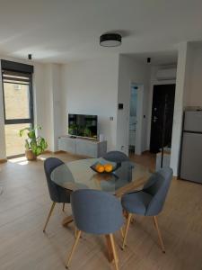 Opus Deluxe- SELF CHECK-IN, CLOSE TO OPUS ARENA