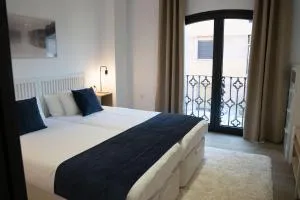 Apartamentos MLC Ciudad de Linares - Cabrerizas