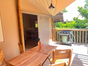 Campings Camping International d'Aups : photos des chambres