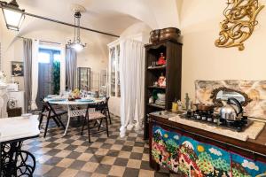 Il Feudo by BarbarHouse