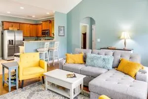 Sneads Ferry Home Close to Beaches and Boat Ramp! - Sneads Ferry