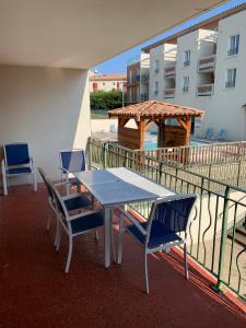 Villages vacances Terres de France - Residence Cote Provence : photos des chambres