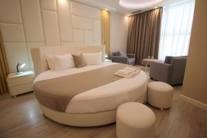 Executive Suite with Sea View room in Hotel Strora