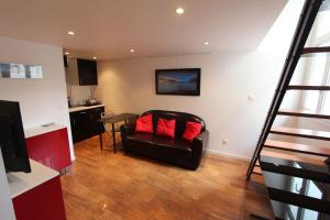 Confortable Studio Carré dOR 2Pers, rez-de-chaussée