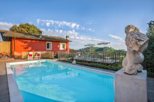 The Sunset Hill with Private Swimming pool and AC