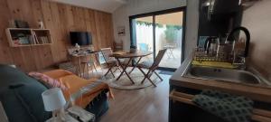 Maisons de vacances La Cabane 14 : photos des chambres