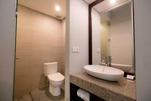 Kutabex Beachfront Hotel