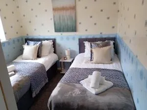 Long - short stay-Slough - Colnbrook