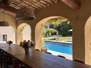 Villas Bastide de l-Orme a Menerbes avec vue Luberon : photos des chambres