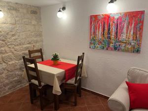 Old Town Stay by Ivo