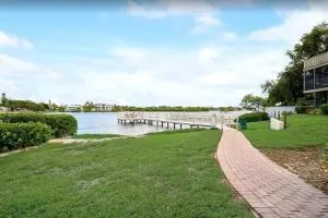 Cozy Family Condo - Newly Renovated on Siesta Key! - Siesta Key