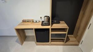 Hostal Rambla 24 by Holihome