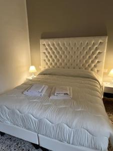 Luxury room Anelli center of Roma