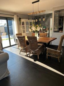 Maisons de vacances Elegante maison circuit des 24h00 du mans : photos des chambres