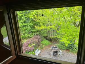 Chalets Chalet entier, vue panoramique, ruisseau et sauna. : photos des chambres