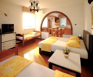 Apartments AB Izola 