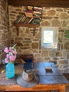 Saffron House Nivica