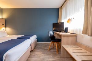 Hotels Kyriad Digne-Les-Bains : Chambre Lits Jumeaux