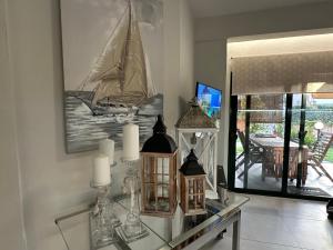 Nikiti, four seasons house