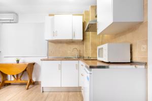 WintowinRentals Cómodo Estudio en Málaga.