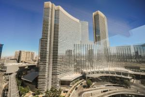 StripViewSuites at Vdara