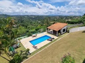 Chácara, próx a SP, com WI-FI e uma vista incrível - Aluminio