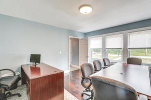 Walterboro House with Office Near Wildlife Center