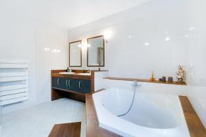 Maisons de vacances La Charmante - 4bdr - Barbecue - Disney & Paris : photos des chambres