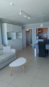 Modern studio with beautiful sea view - 9th floor