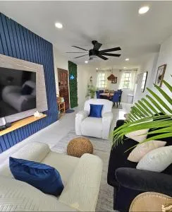 Palms By The Sea - Cherryfield