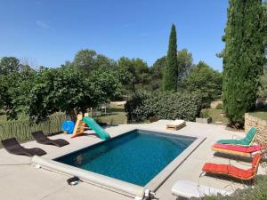 Villas Villa au calme dans le Luberon avec piscine : photos des chambres