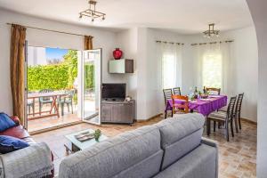 Villa Jazmin Blanca by Villa Plus