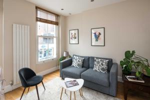 Chic 2-Bedroom Apartment on the Kings Road, Chelsea