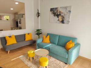 Appartements Bel appartement avec piscine : photos des chambres