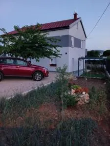 lastva 1&2 - 波拉卡