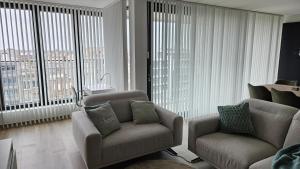 Chardonnay at the beach