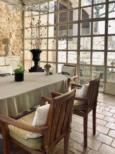 Sejours chez l'habitant Chateau Suite : photos des chambres